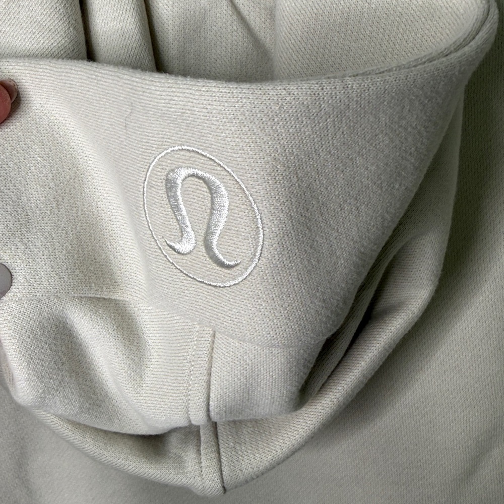 Lululemon Scuba Oversized Side Slit Hoodie - Picture 3 of 4